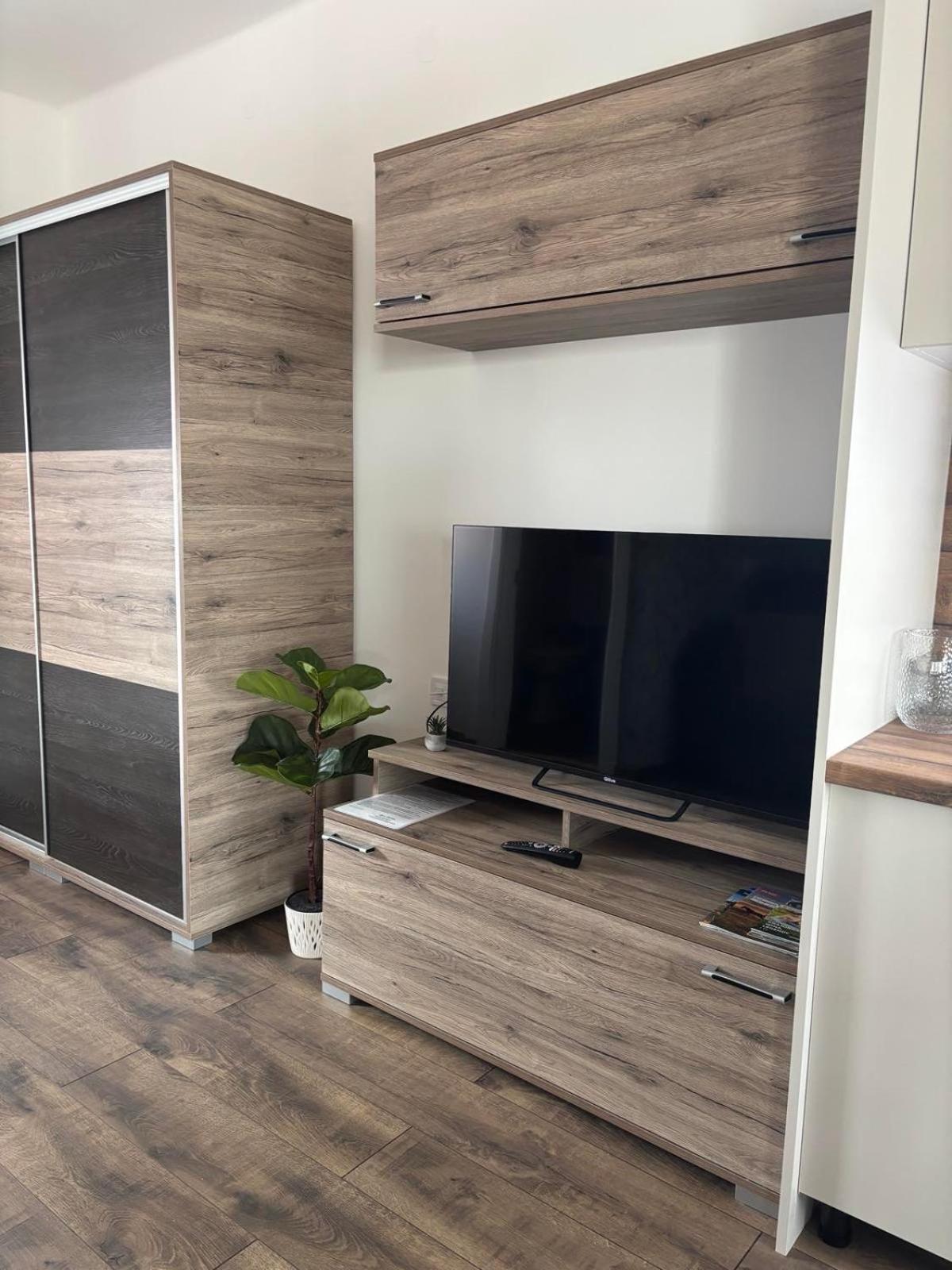Agora Apartman Hajdúszoboszló Exterior foto